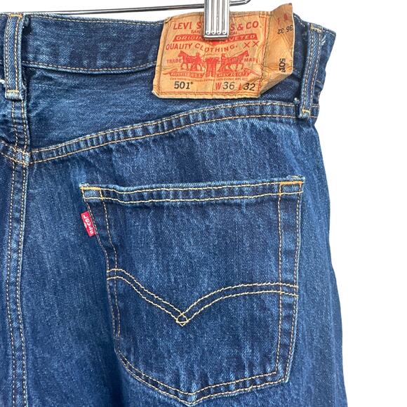 Levi's 501 Button Fly Jeans Mens 36x30 Classic Denim Streetwear Button Fly Retro - Picture 4 of 14